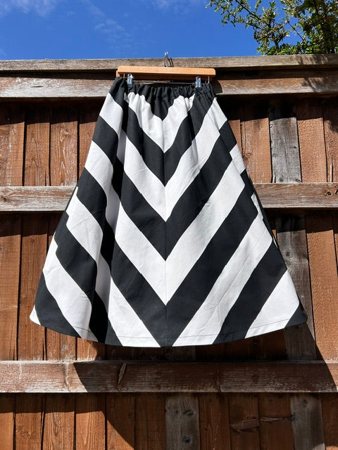 Black + White set SIZE 10-12