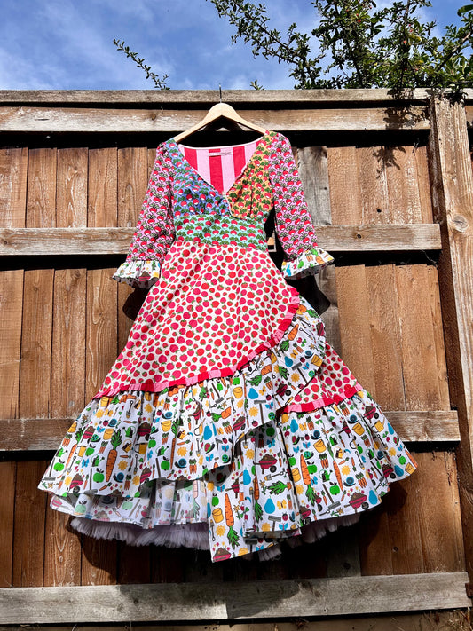 Ronnie wrap food dress - Size 12/14