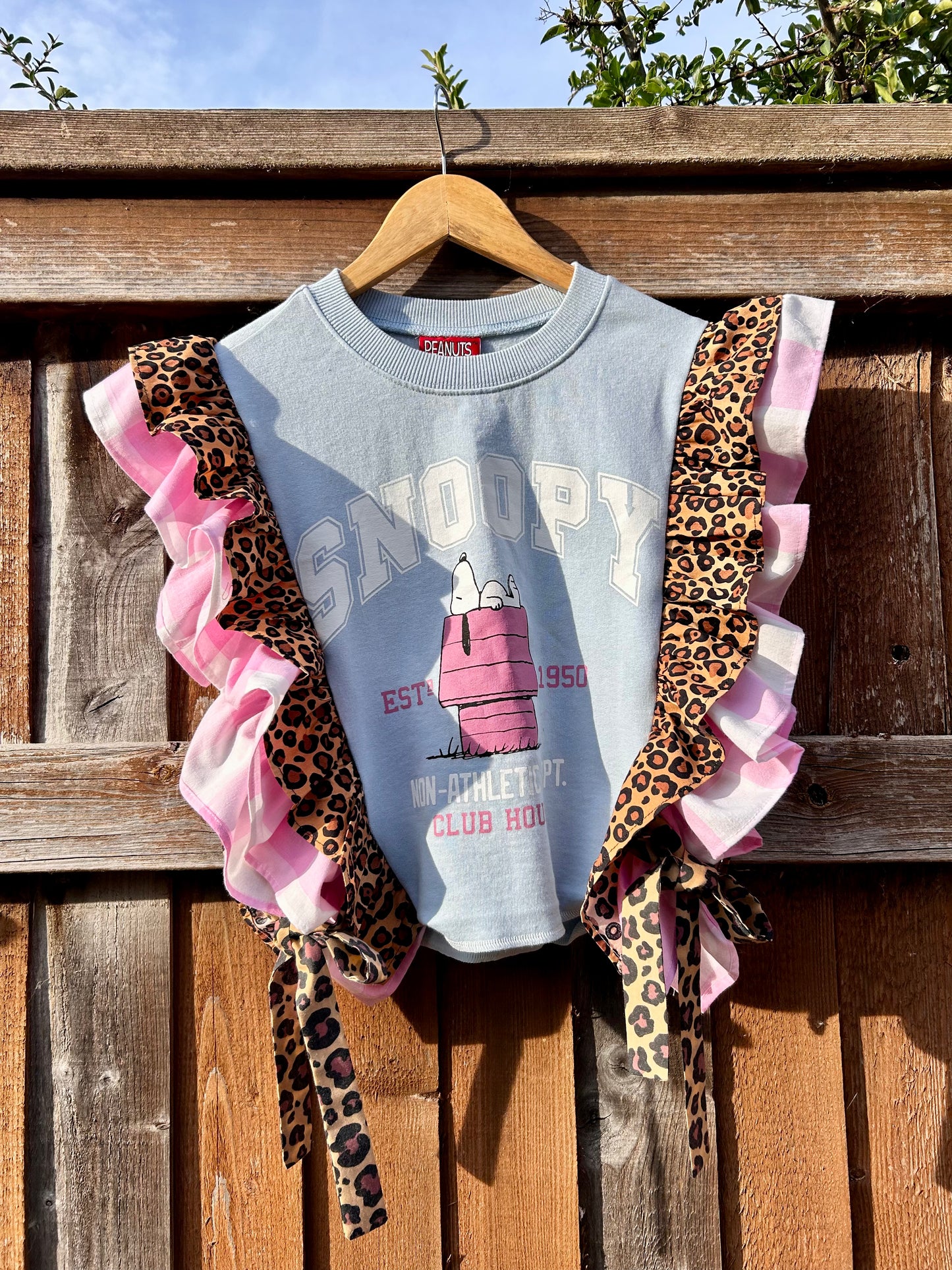 Snoopy Frilled Tabard top SIZE 10/12/14