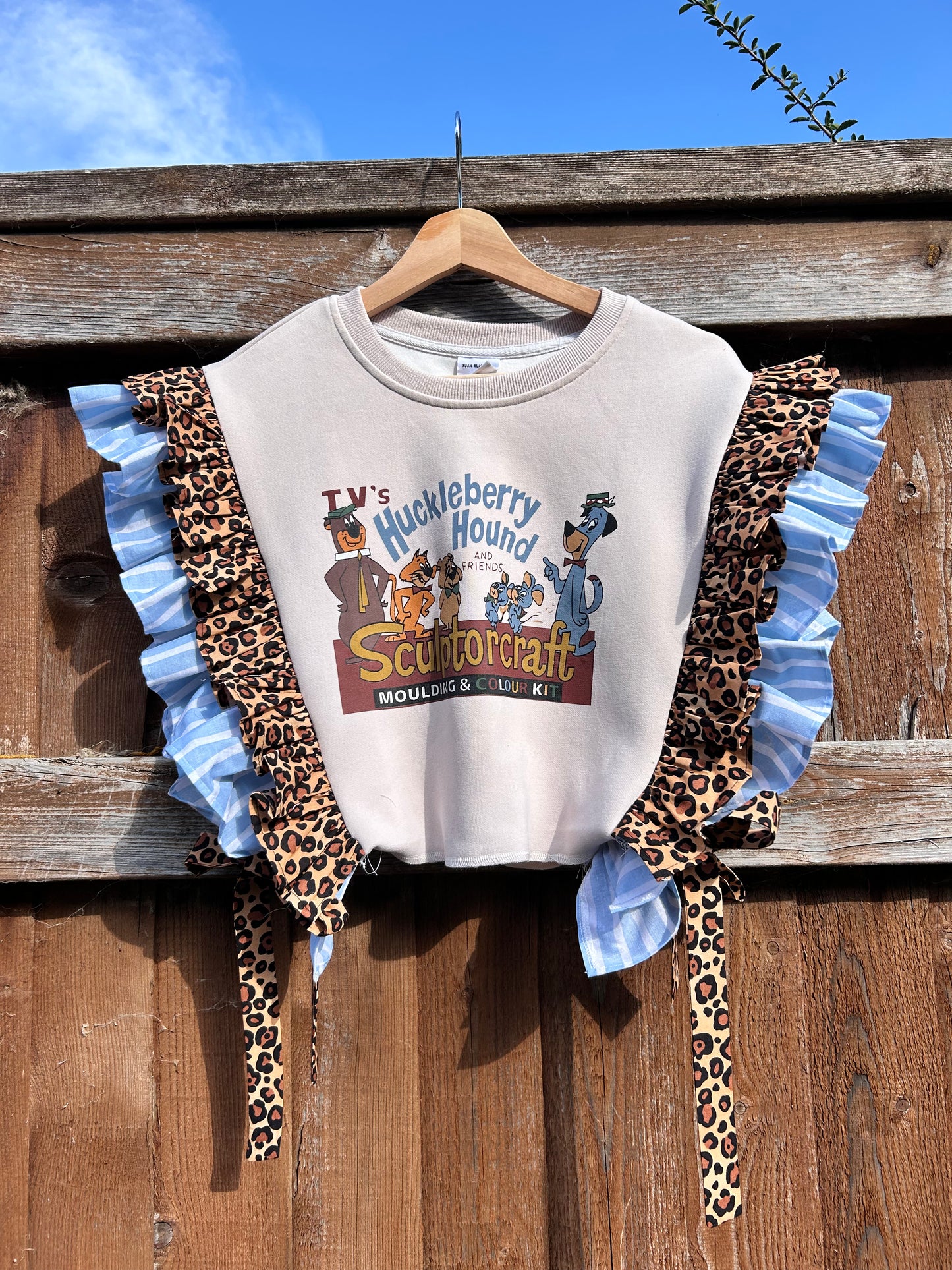 Huckleberry Hound Frilled Tabard top SIZE 12/14