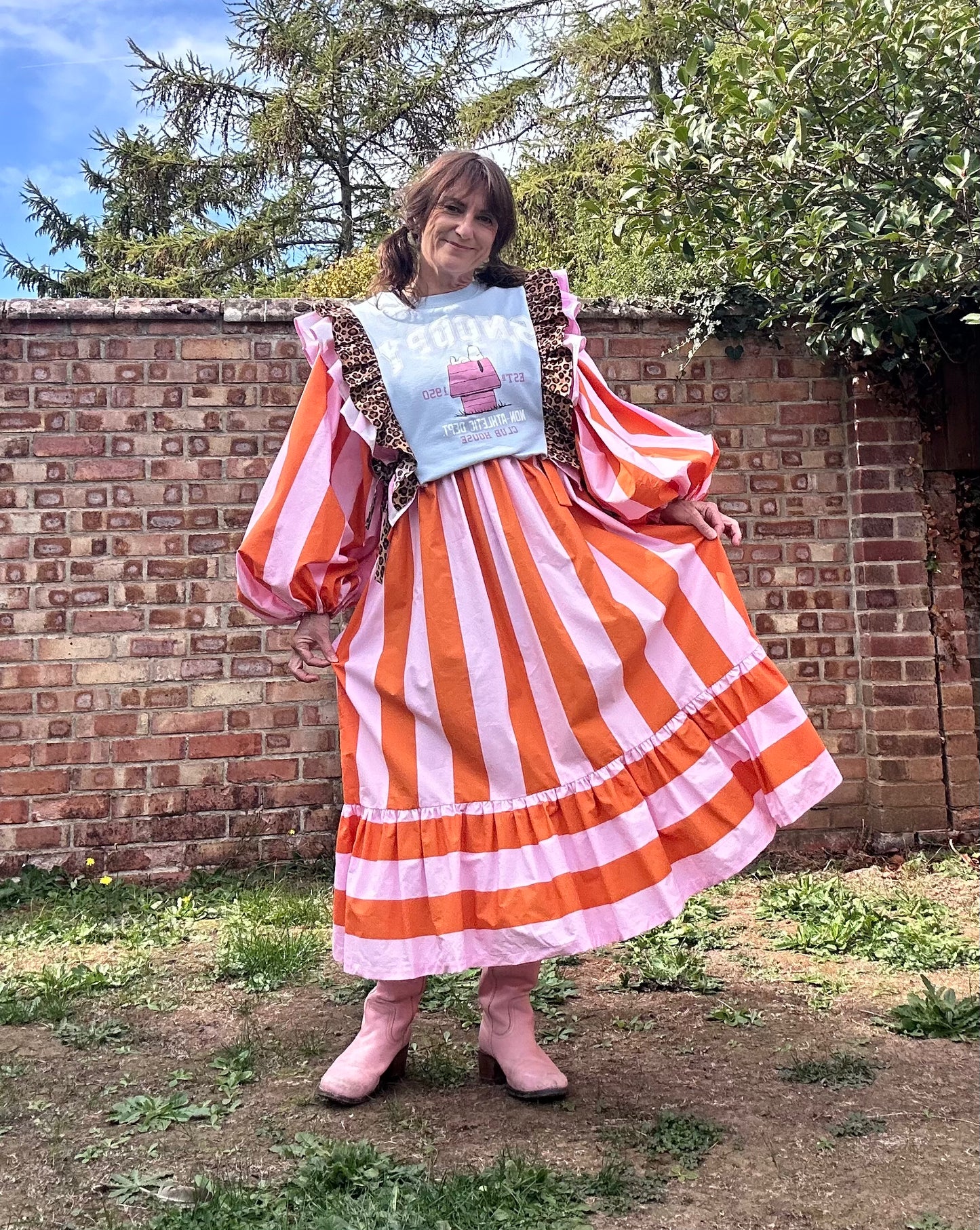 Snoopy Frilled Tabard top SIZE 10/12/14