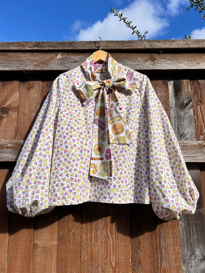 Belinda blow biscuit blouse - Size 10/12/14
