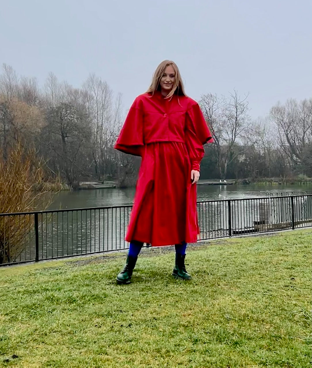 The Chrissie Cape
