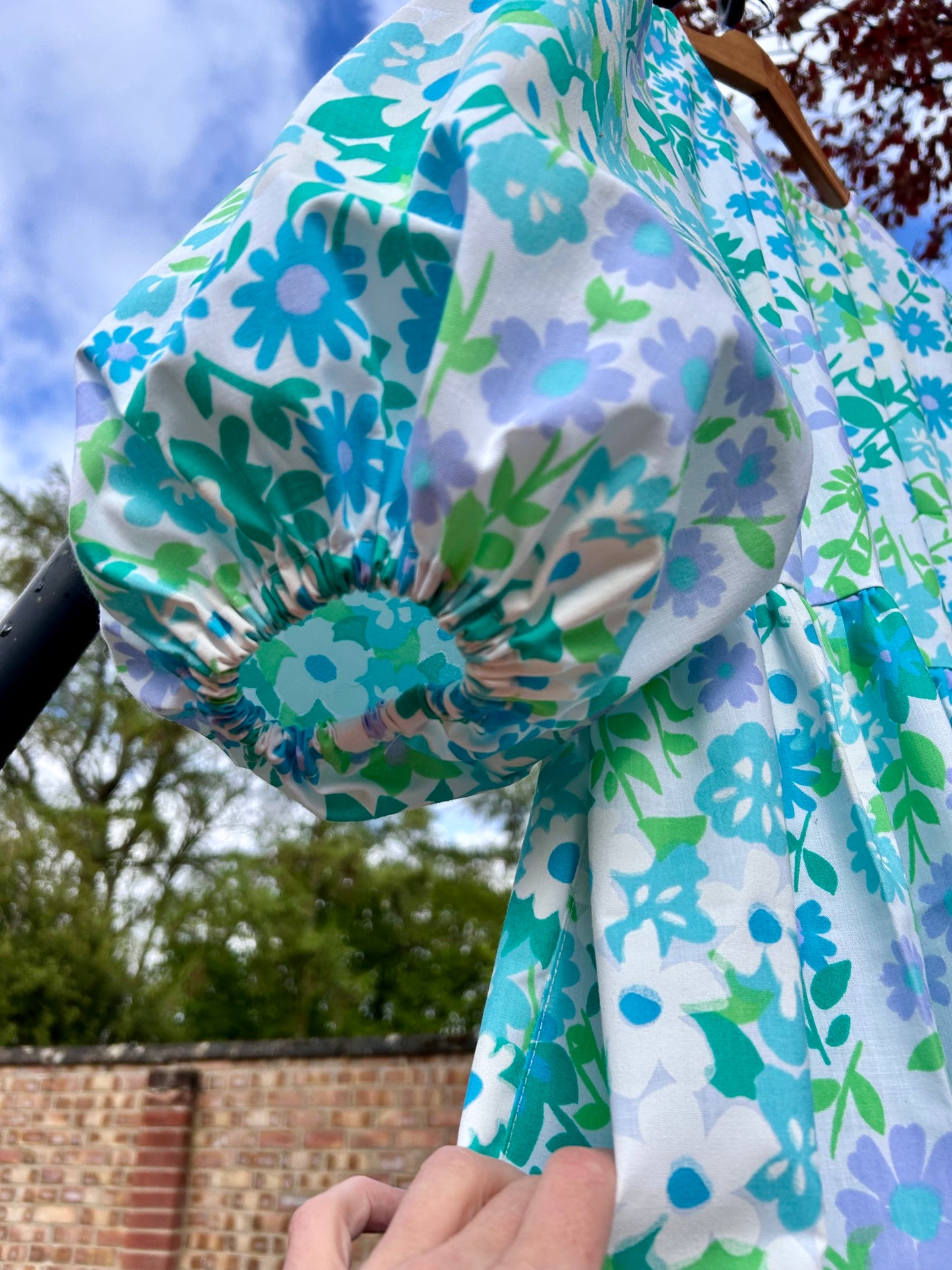 vintage floral dress SIZE 10/12