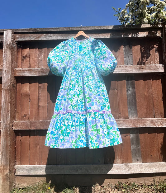 vintage floral dress SIZE 10/12