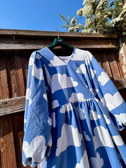 BLUE CLOUD Sandie dress SIZE 24/26