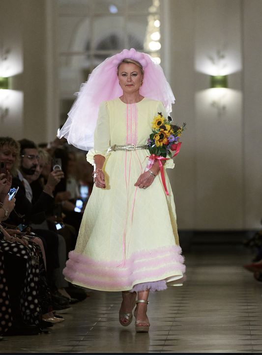 SUPER SALE vintage quilted dress SIZE 10-12